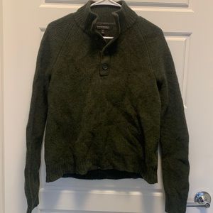 BANANA REPUBLIC Italian Yarn Sweater